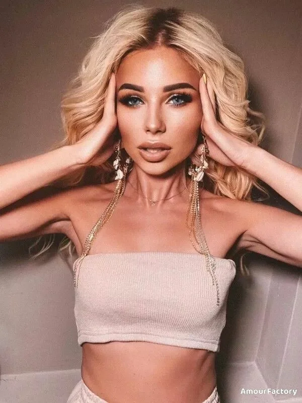 Polina Profile image 1