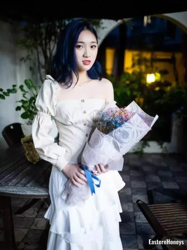 Angela Profile image 2